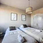 Apartamento Pour 8 Personnes Et 5 Lits Galaxie Clermont-Ferrand
